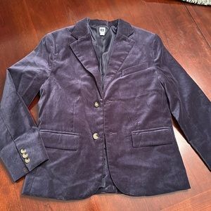 Like new (worn out to dinner one time!) navy blazer.